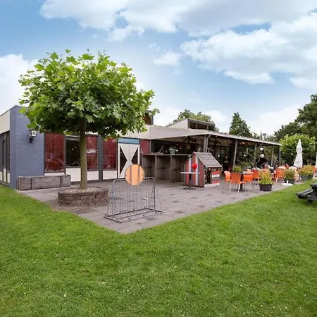 Rekerlanden 154 Üdülőpark *